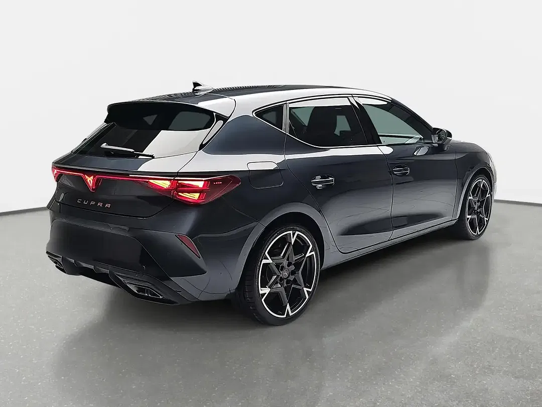 CUPRA Leon - Thumbnail 3