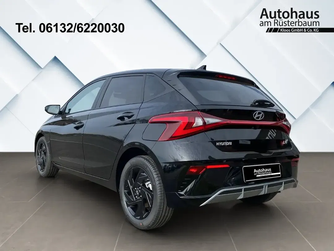 Hyundai i20 - Thumbnail 3