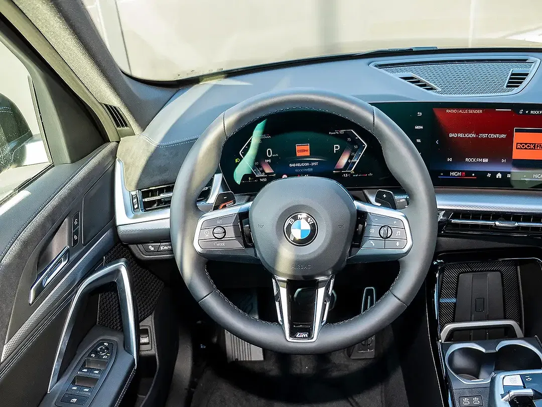 BMW X1 - Thumbnail 10