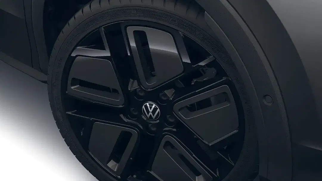 Volkswagen T-Roc - Thumbnail 3