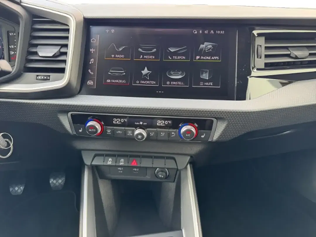 Audi A1 - Thumbnail 13