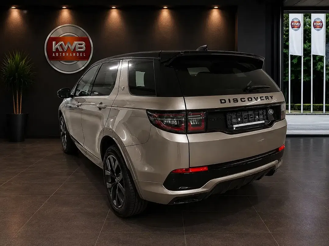 Land Rover Discovery Sport - Thumbnail 2