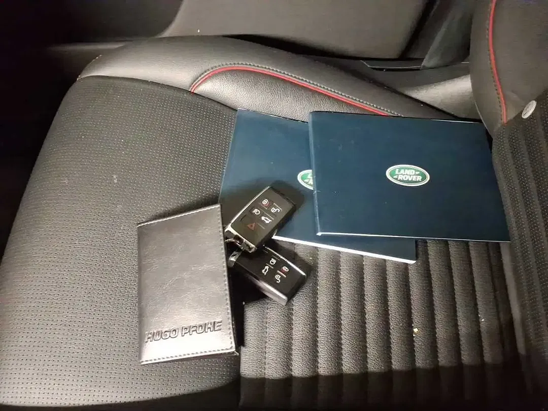 Land Rover Discovery Sport - Thumbnail 8