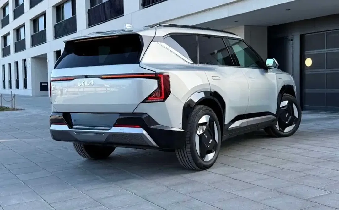 Kia EV5 - Thumbnail 4