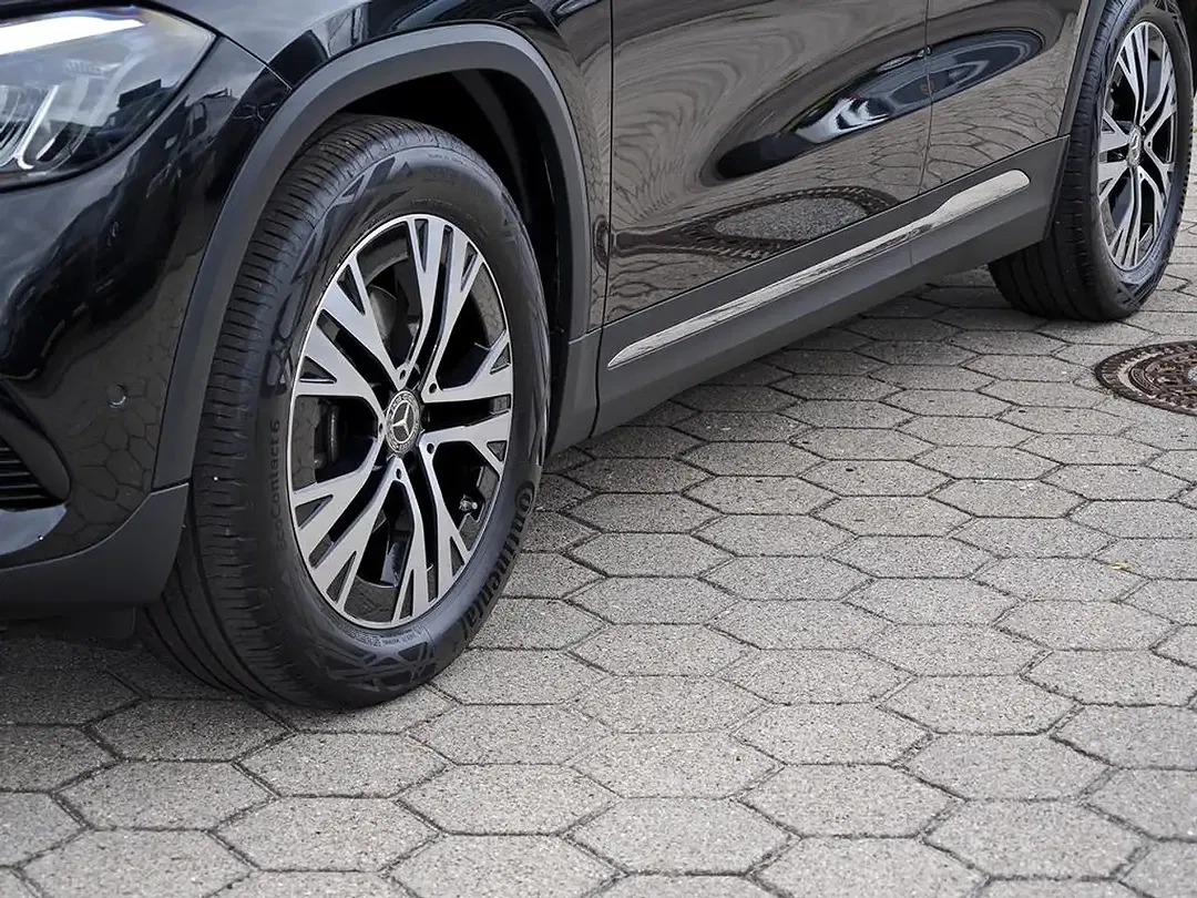 Mercedes-Benz GLA 200 - Thumbnail 7