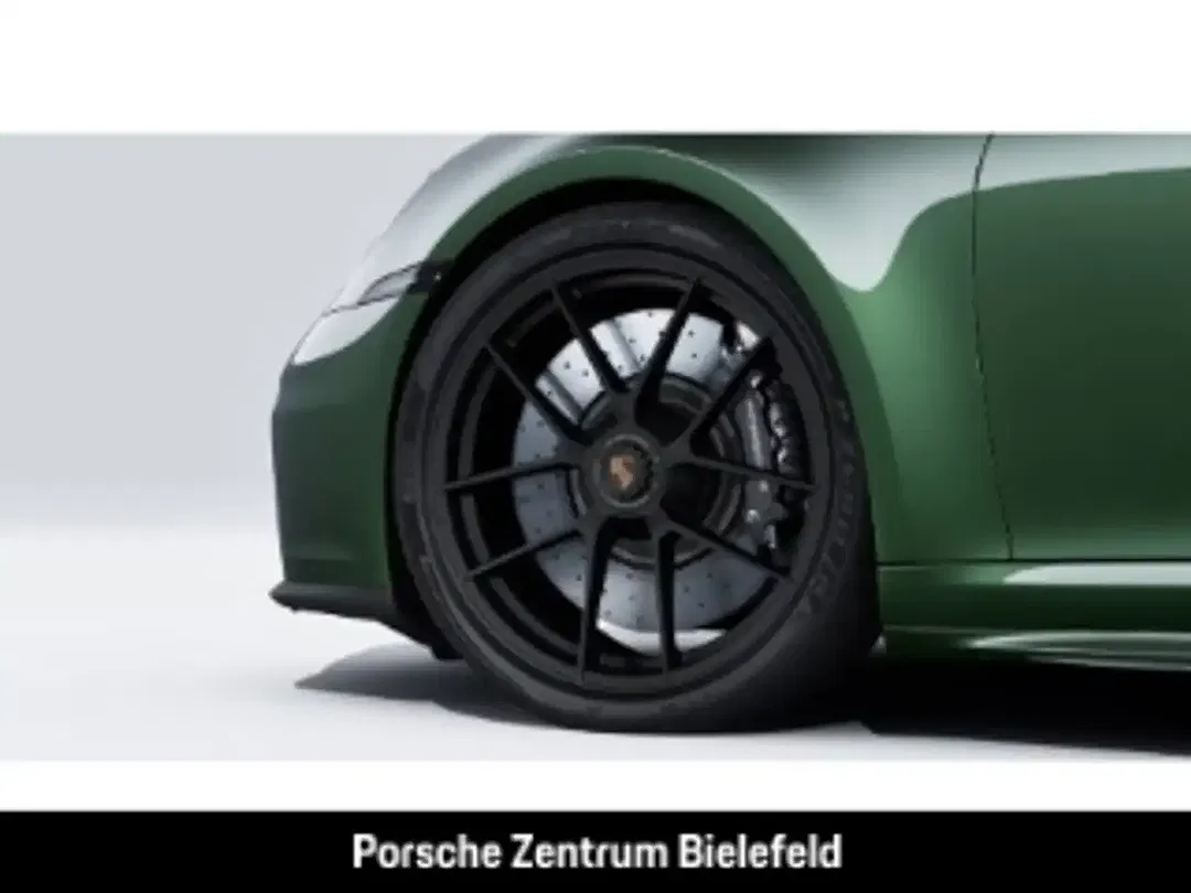 Porsche 992 - Thumbnail 8