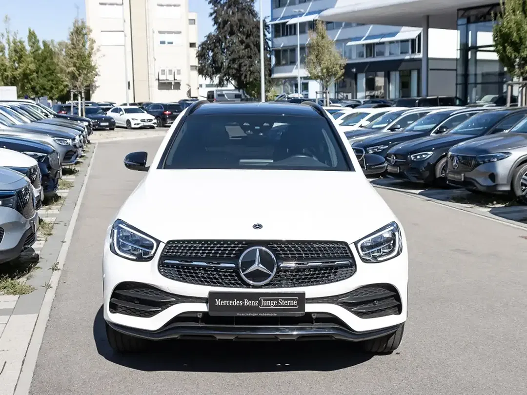 Mercedes-Benz GLC 300 - Thumbnail 8