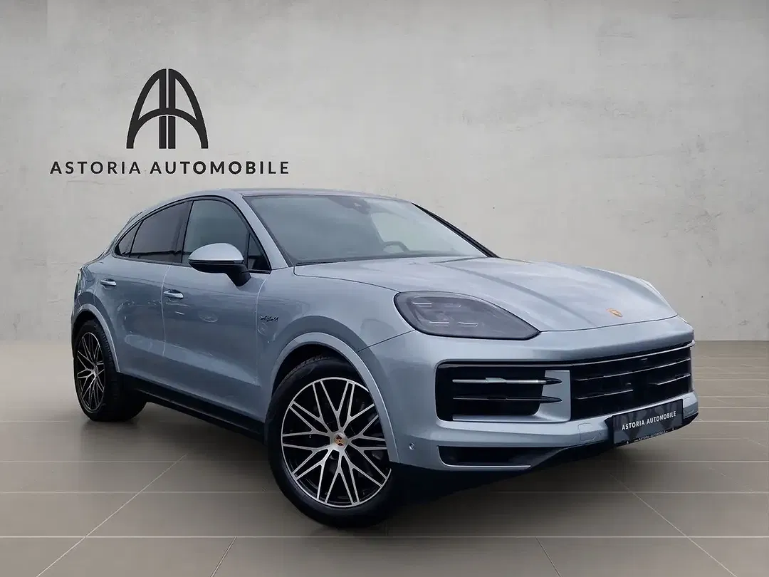Porsche Cayenne - Thumbnail 3