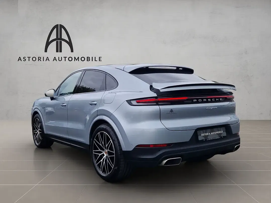 Porsche Cayenne - Thumbnail 7