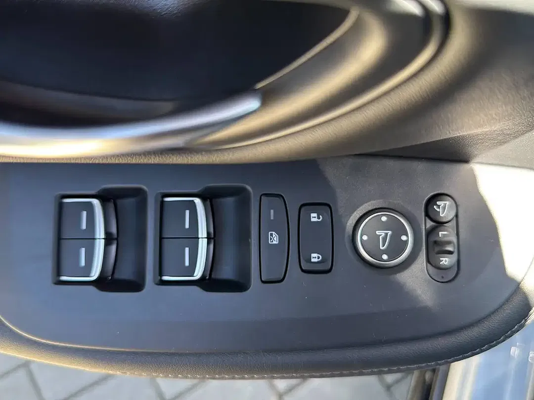 Honda ZR-V - Thumbnail 10