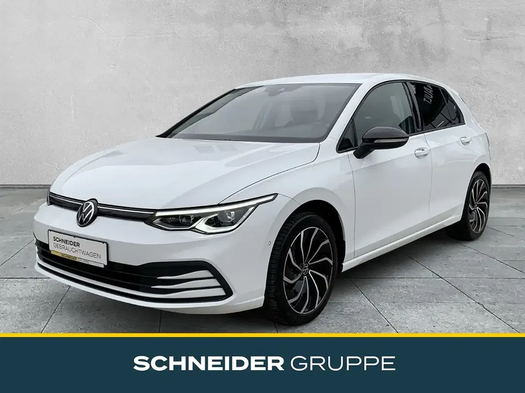 Volkswagen Golf - Thumbnail 1