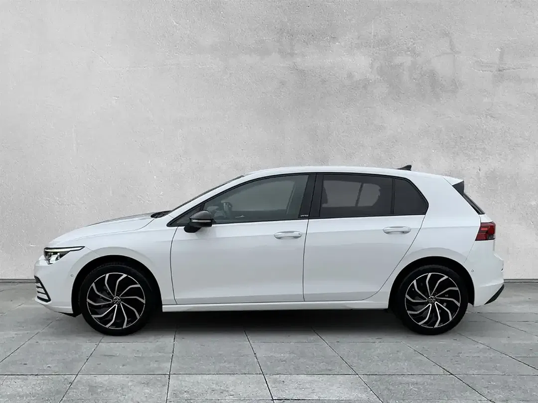 Volkswagen Golf - Thumbnail 2