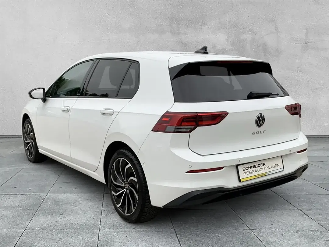 Volkswagen Golf - Thumbnail 3