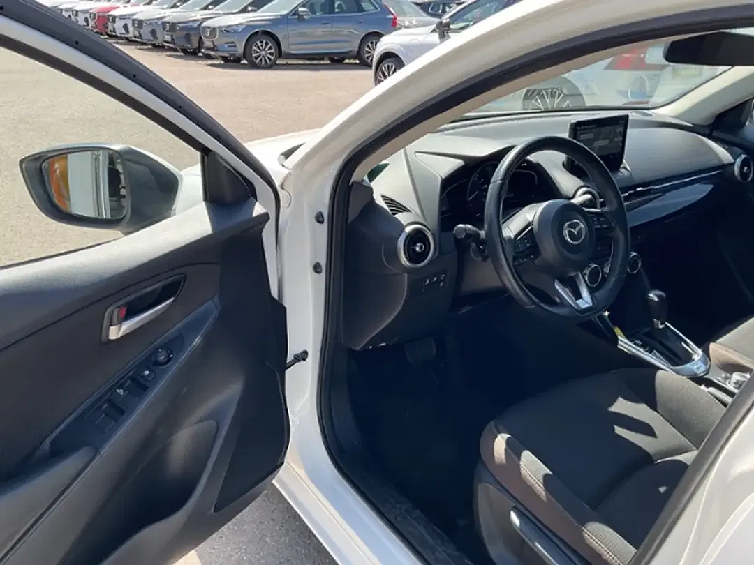 Mazda 2 AUT Exclusive-Line - foto 15
