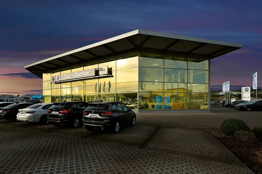 BMW 320 - Thumbnail 11