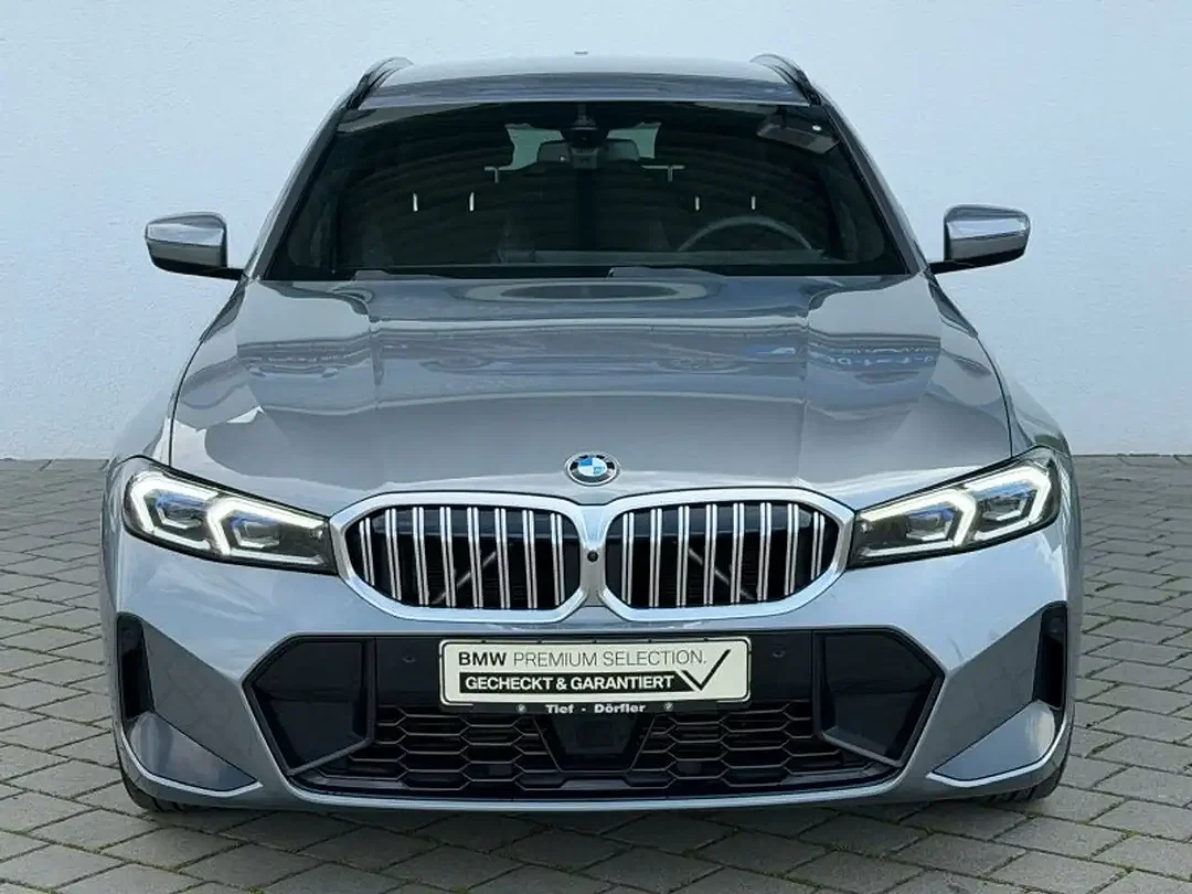 BMW 320 - Afbeelding 1