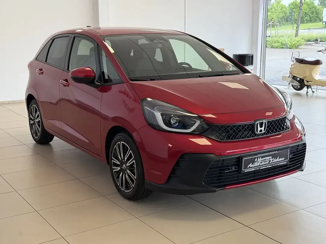 Honda Jazz - Thumbnail 4