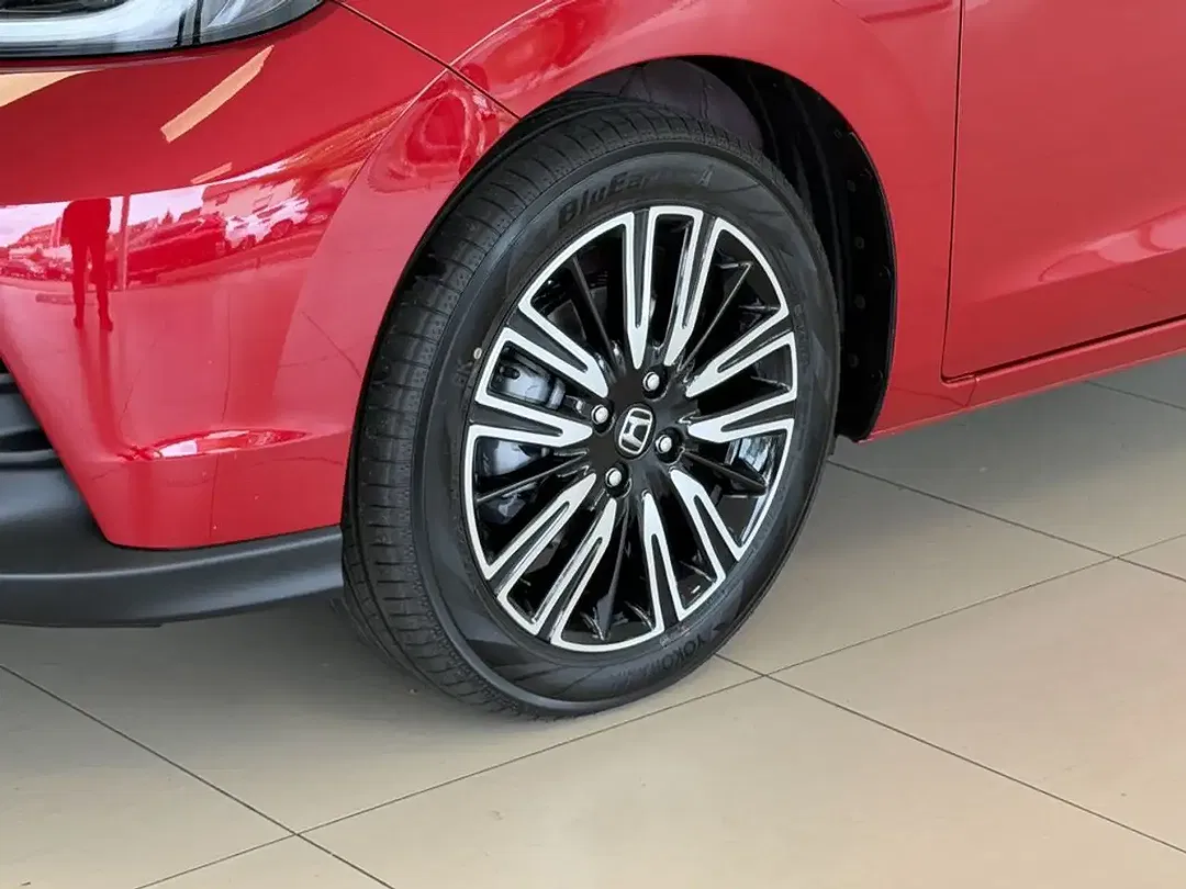 Honda Jazz - Thumbnail 6