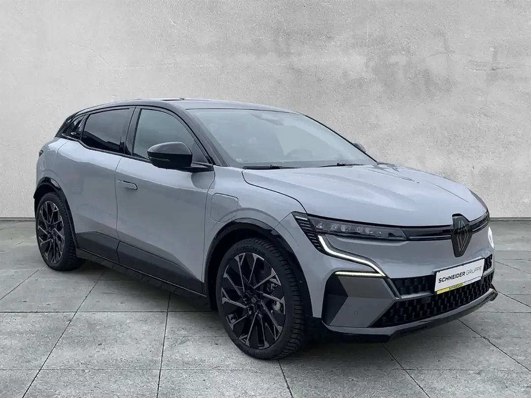 Renault Megane E-Tech - Thumbnail 7