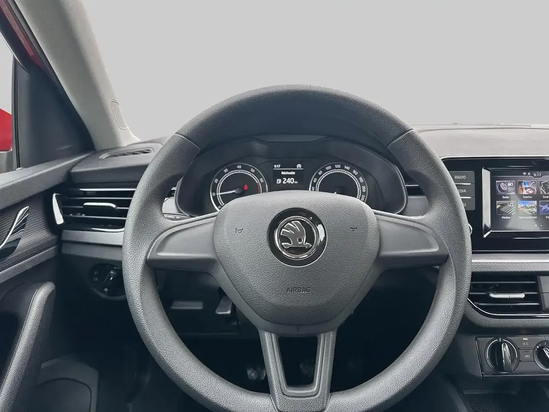 Skoda Scala - Thumbnail 11