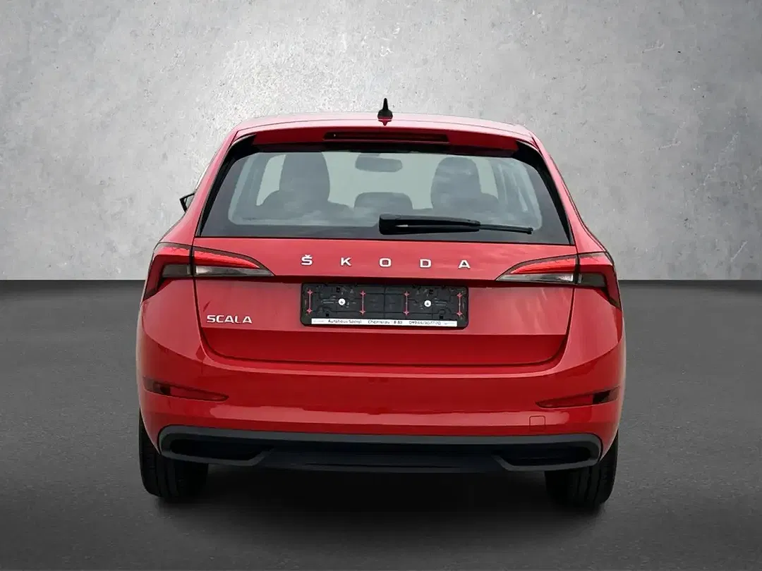 Skoda Scala - Thumbnail 3