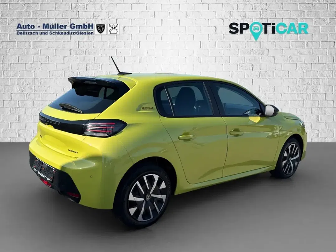 Peugeot 208 - Thumbnail 5