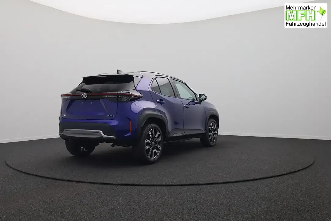 Toyota Yaris - Thumbnail 5