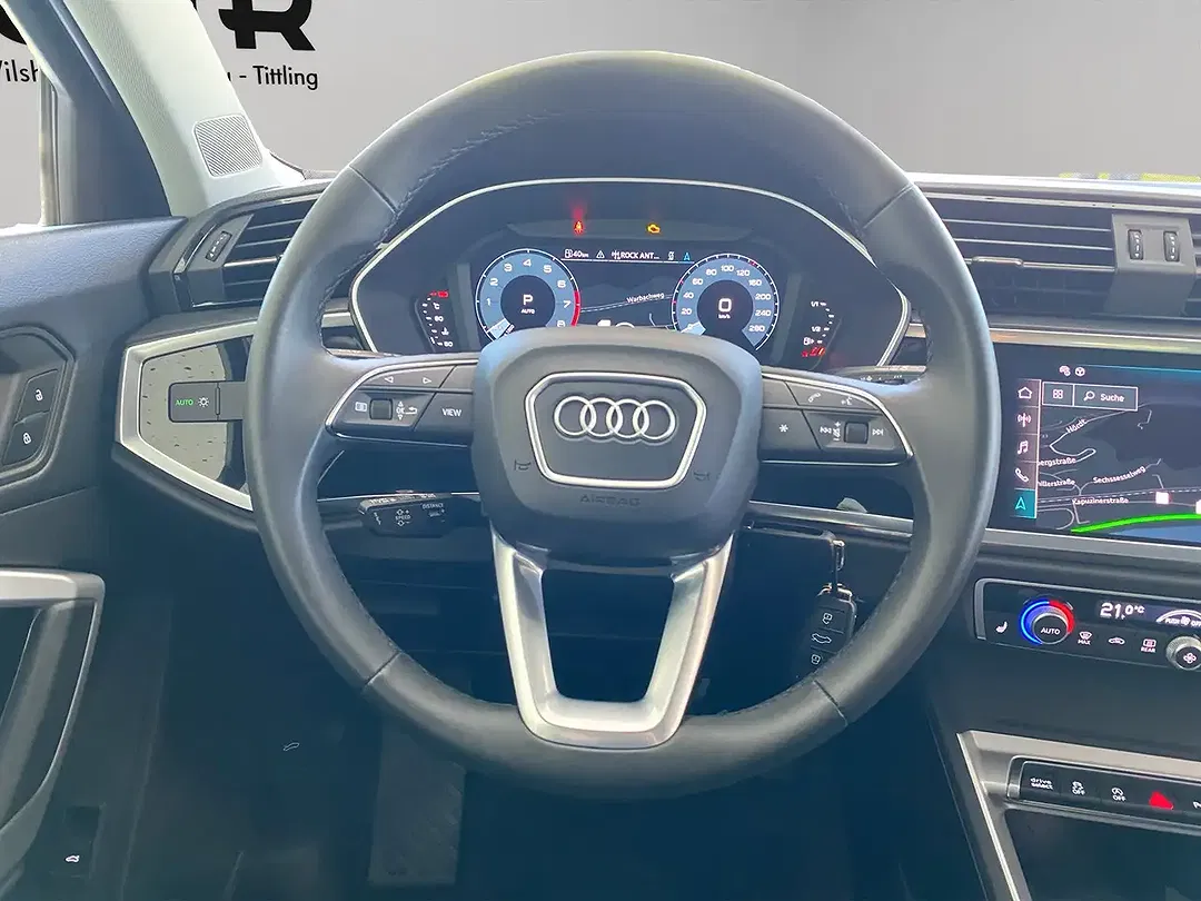 Audi Q3 - Thumbnail 10