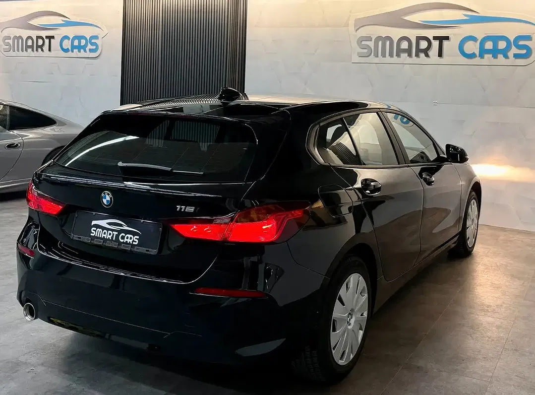 BMW 116 - Thumbnail 9