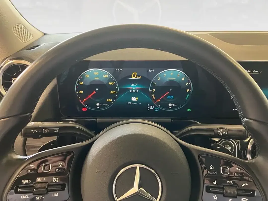 Mercedes-Benz GLA 250 - Thumbnail 12