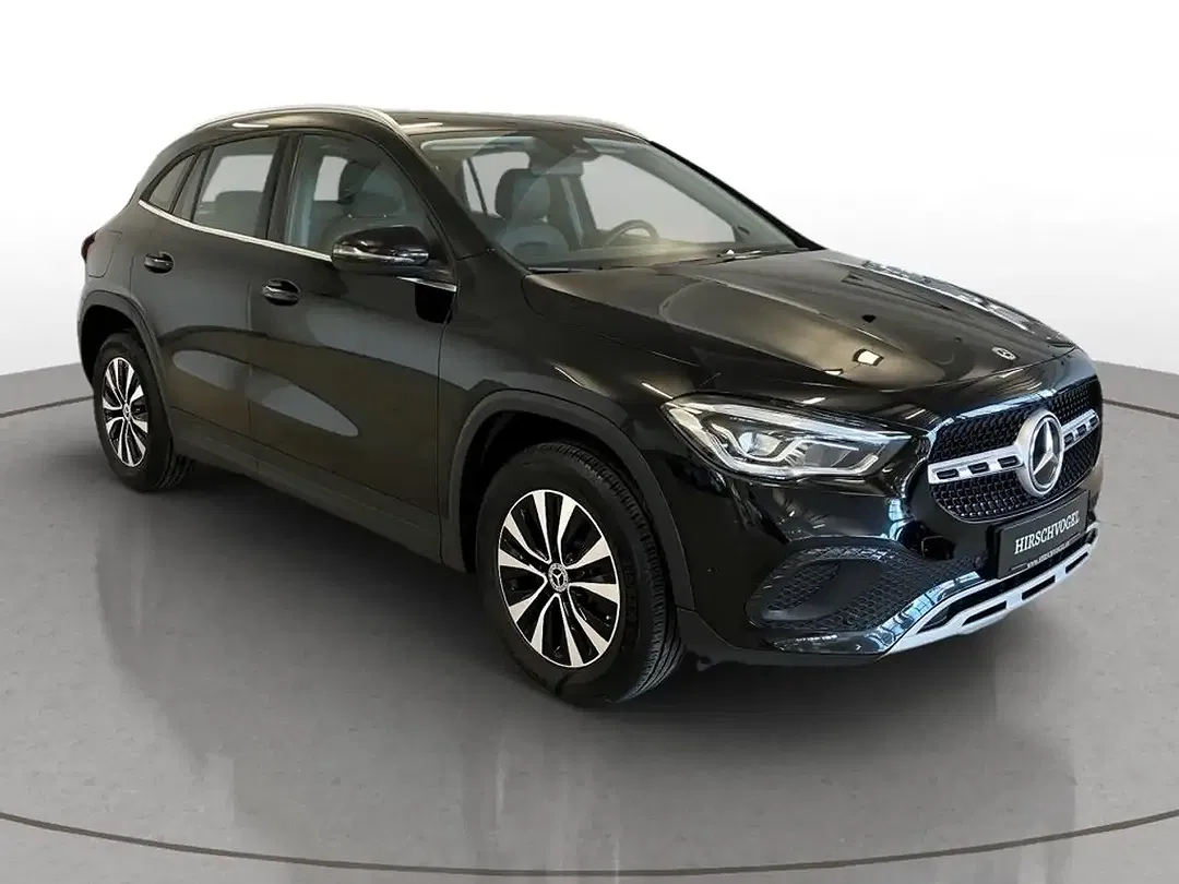 Mercedes-Benz GLA 250 - Thumbnail 4