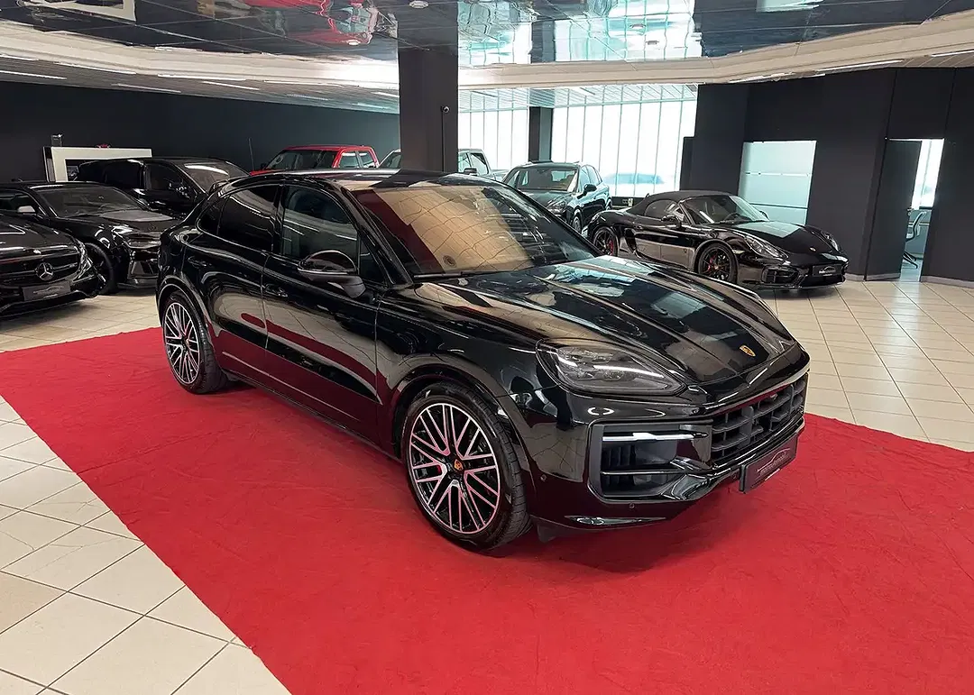 Porsche Cayenne - Thumbnail 12
