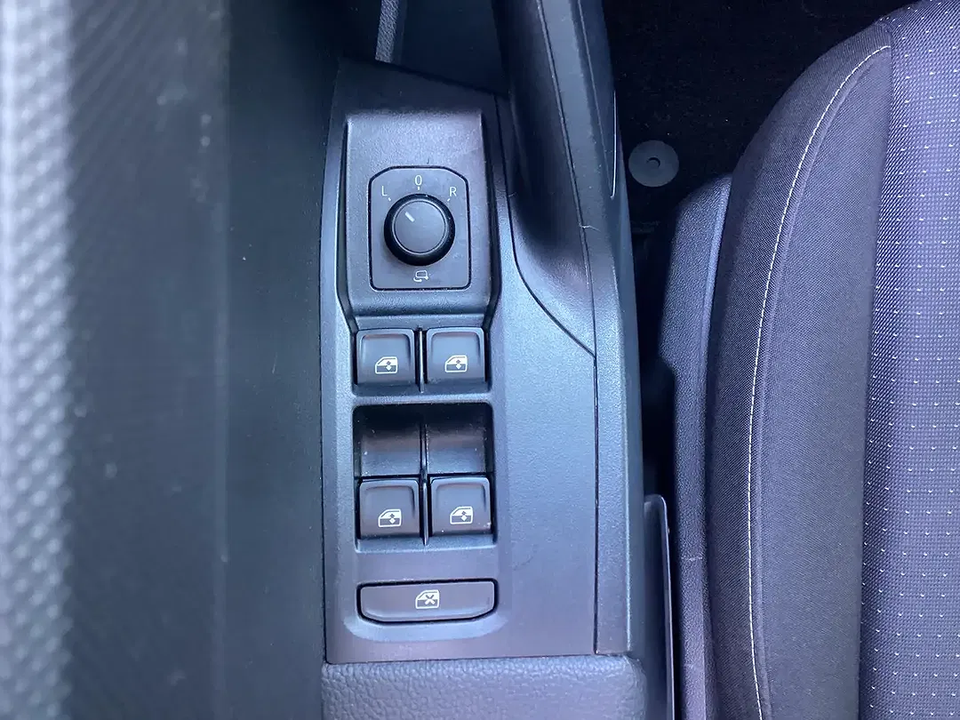SEAT Ibiza - Thumbnail 14