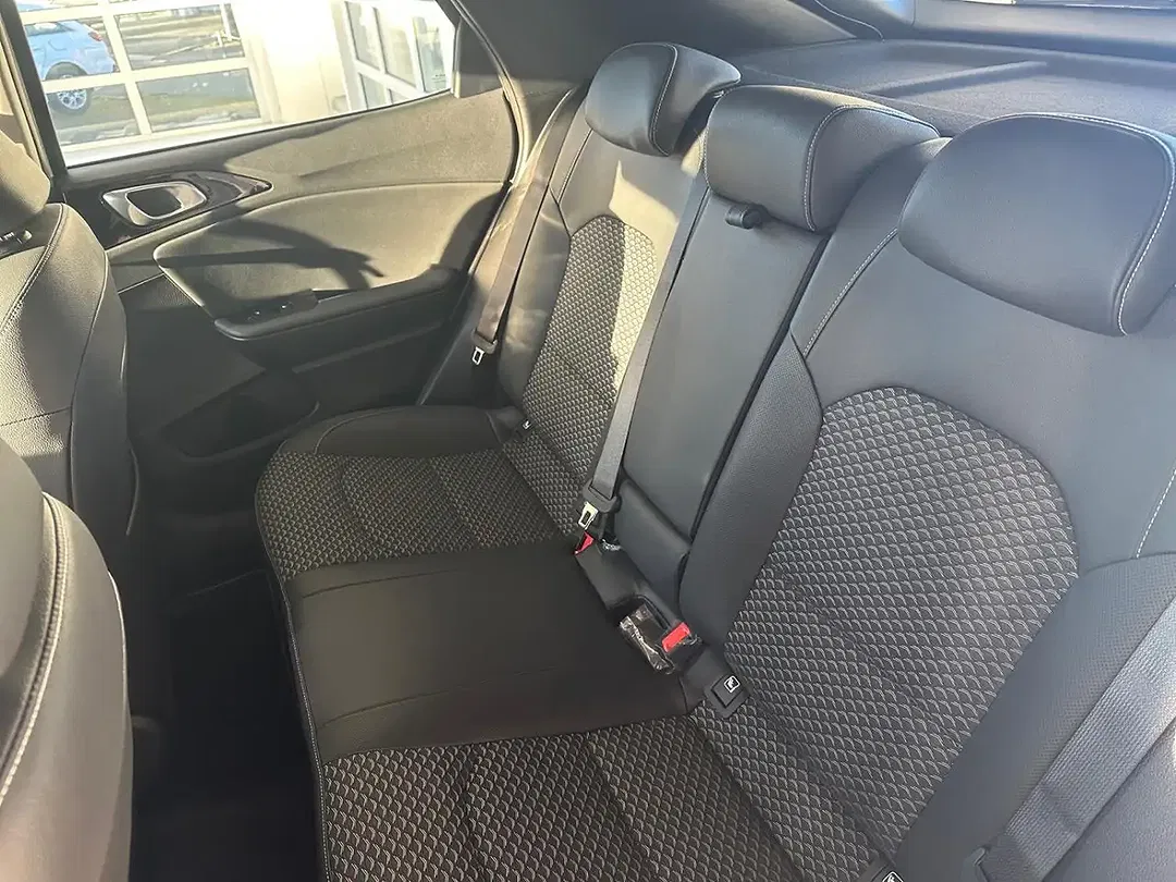 Kia XCeed - Thumbnail 11