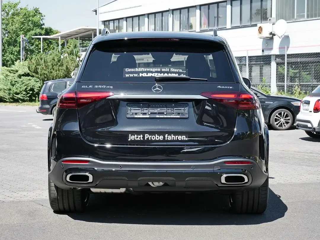 Mercedes-Benz GLE 350 - Thumbnail 4