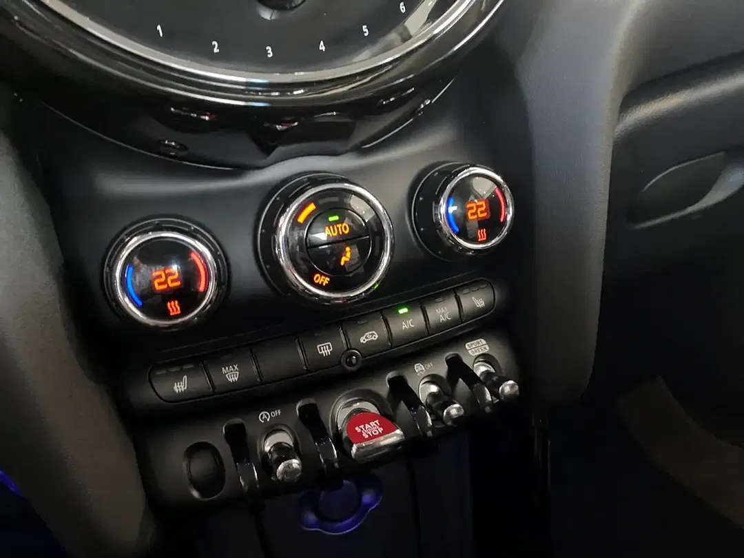 MINI Cooper - Thumbnail 12