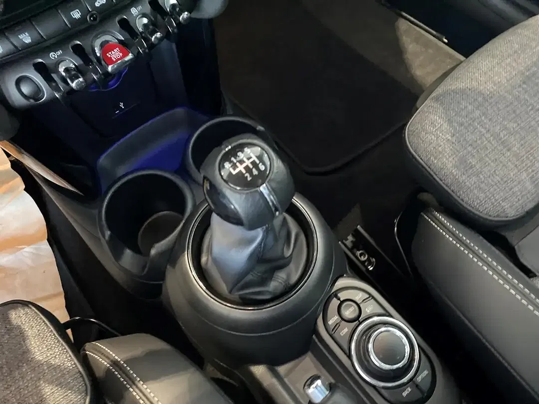 MINI Cooper - Thumbnail 13