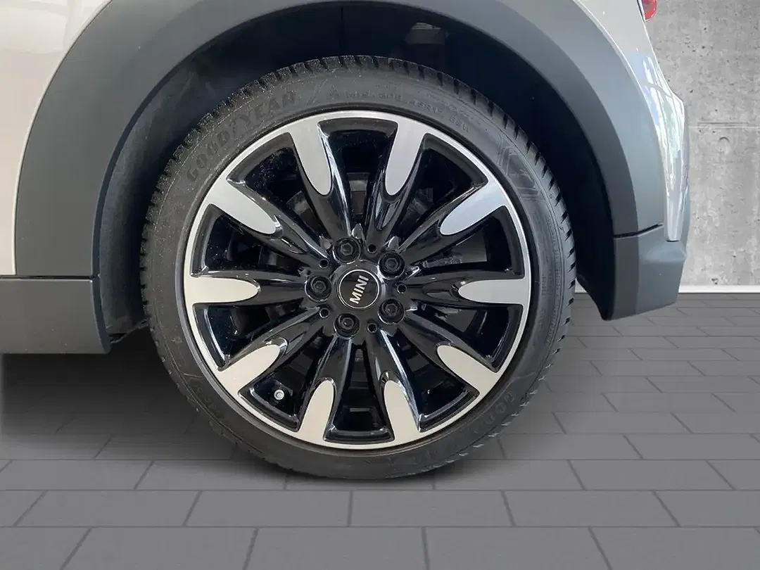 MINI Cooper - Thumbnail 6