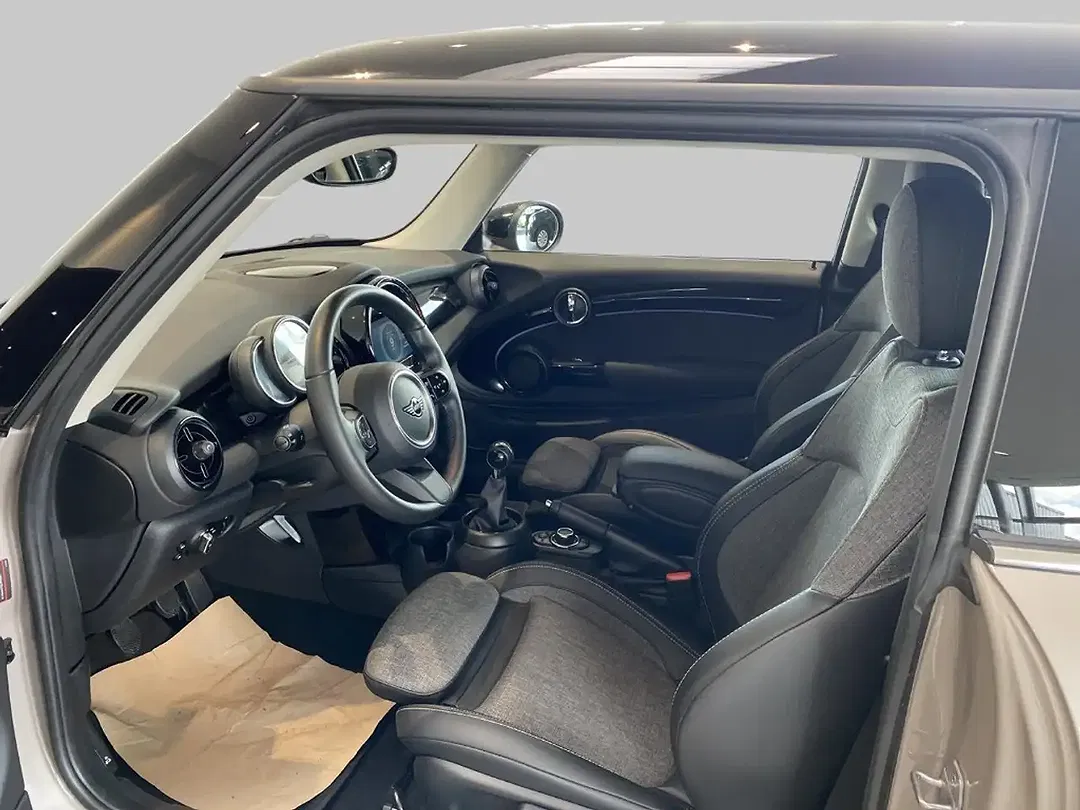 MINI Cooper - Thumbnail 9
