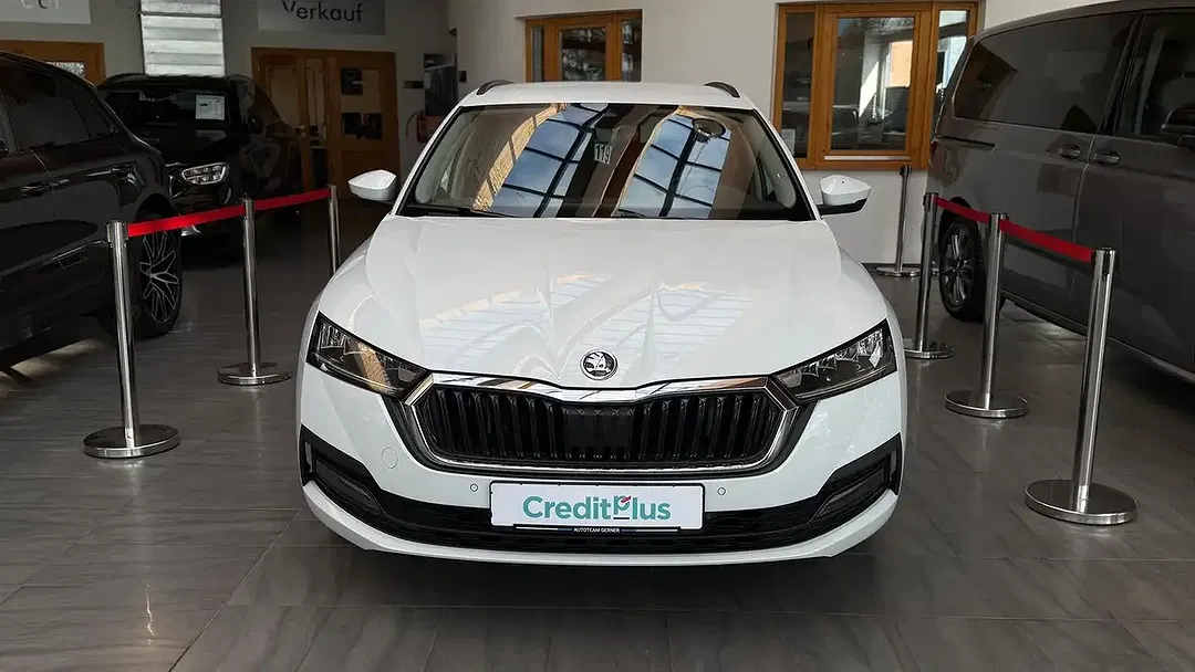 Skoda Octavia - Thumbnail 3