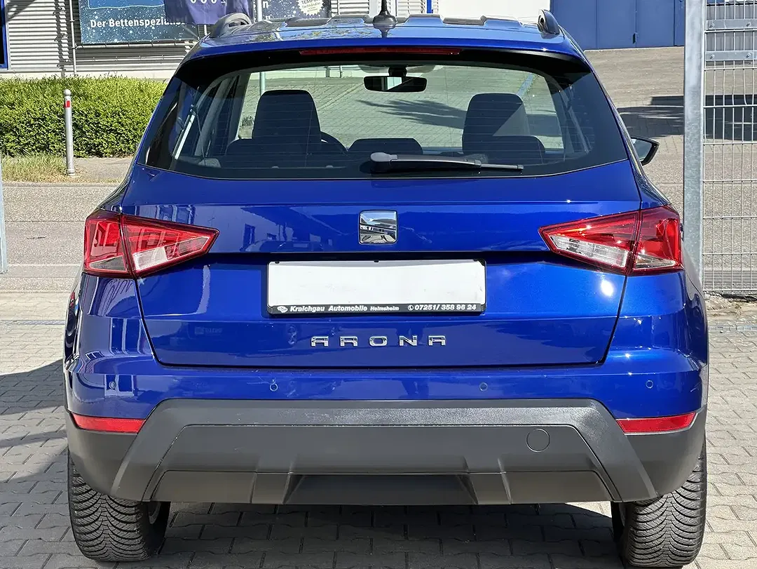 SEAT Arona - Thumbnail 4