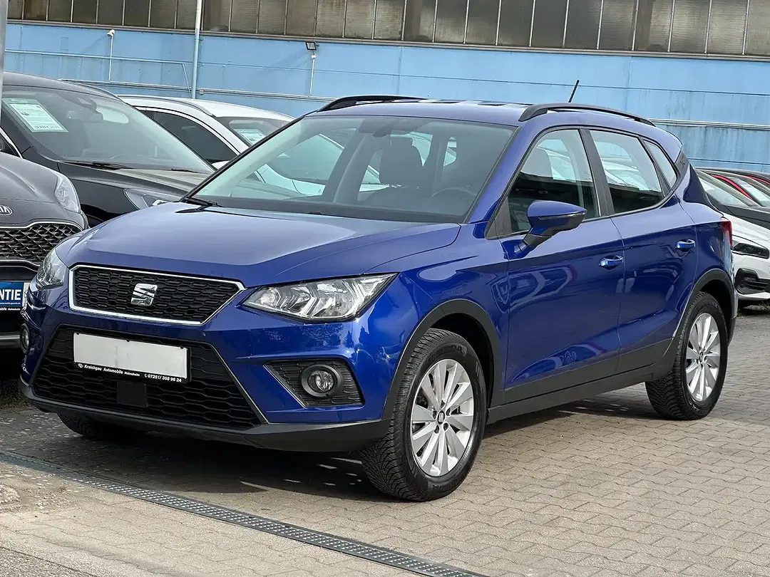 SEAT Arona - Thumbnail 8