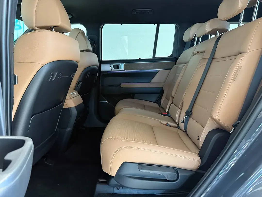 Hyundai SANTA FE - Thumbnail 14