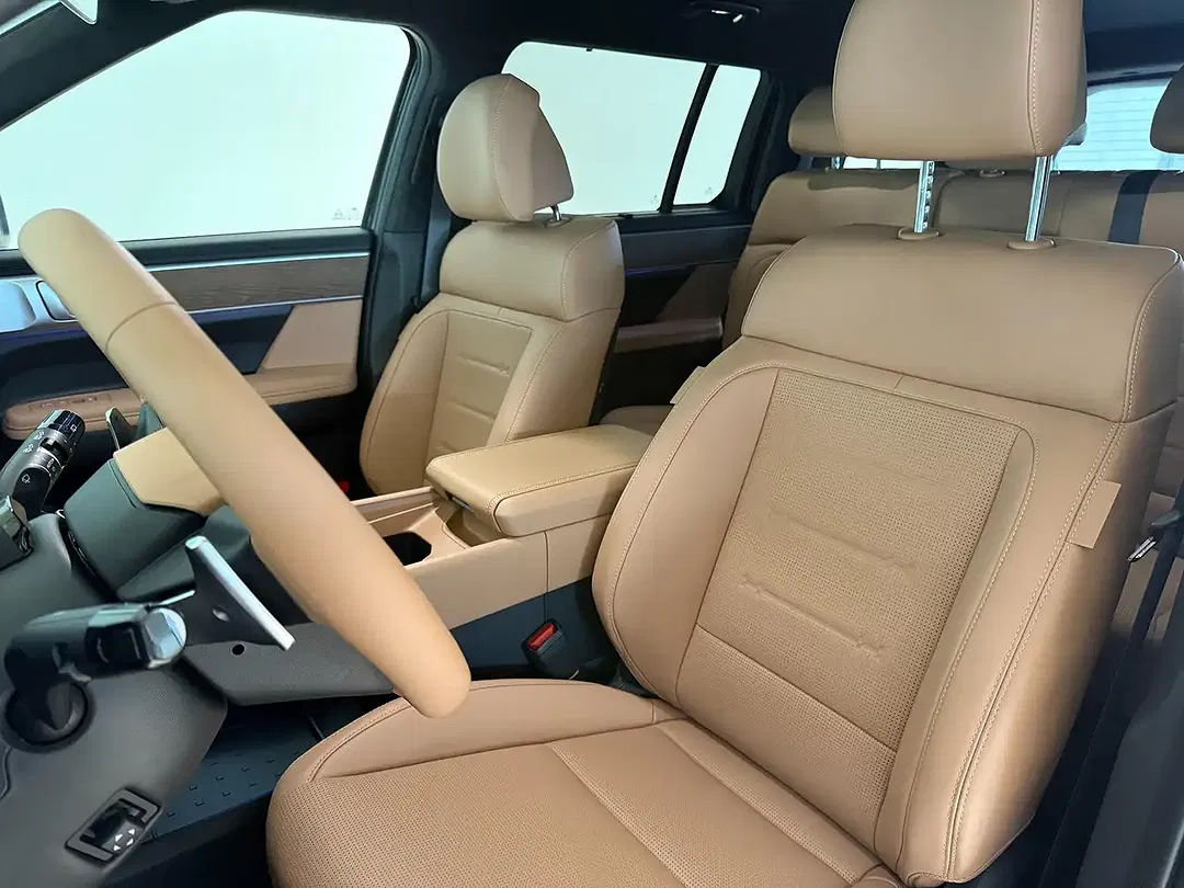 Hyundai SANTA FE - Thumbnail 9