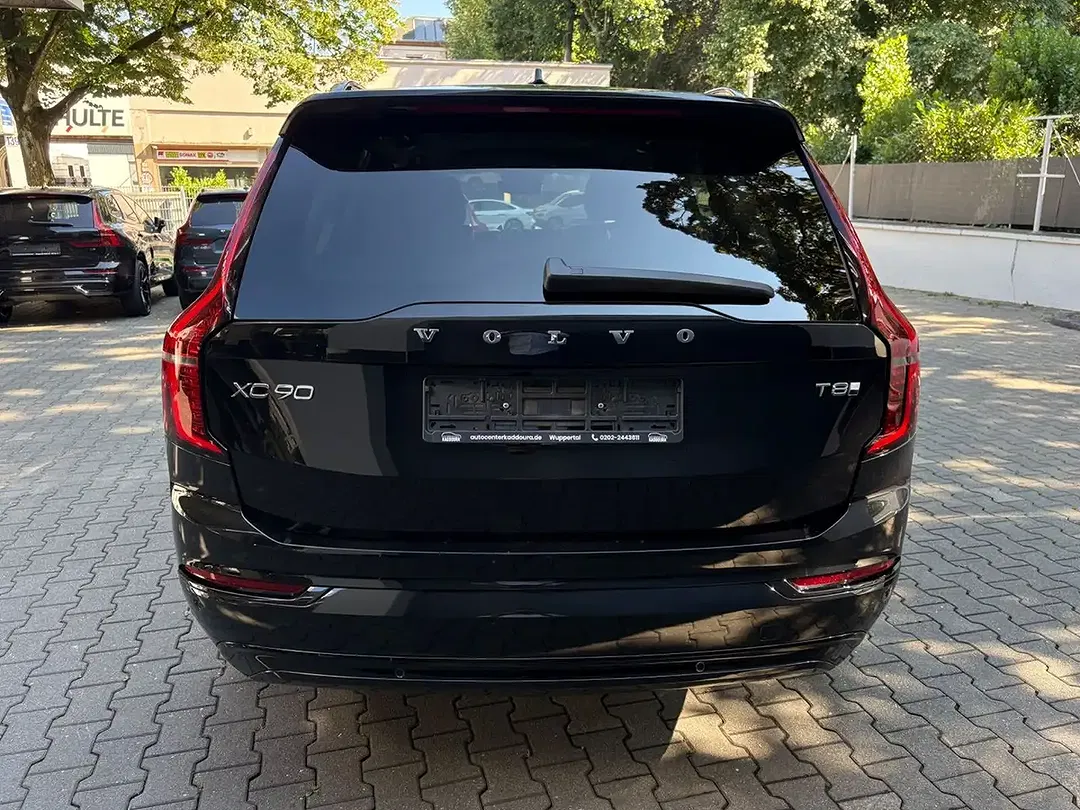 Volvo XC90 - Thumbnail 6