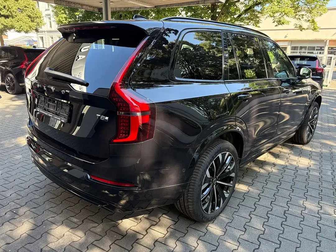Volvo XC90 - Thumbnail 7
