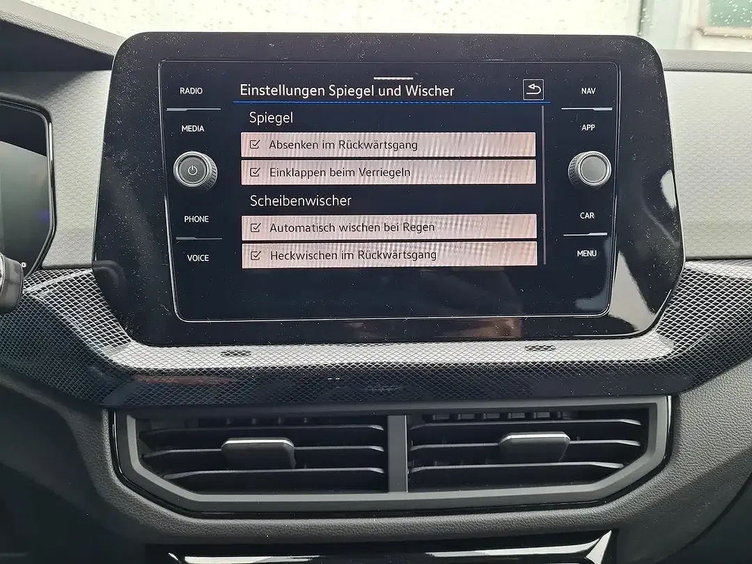 Volkswagen T-Cross - Thumbnail 24