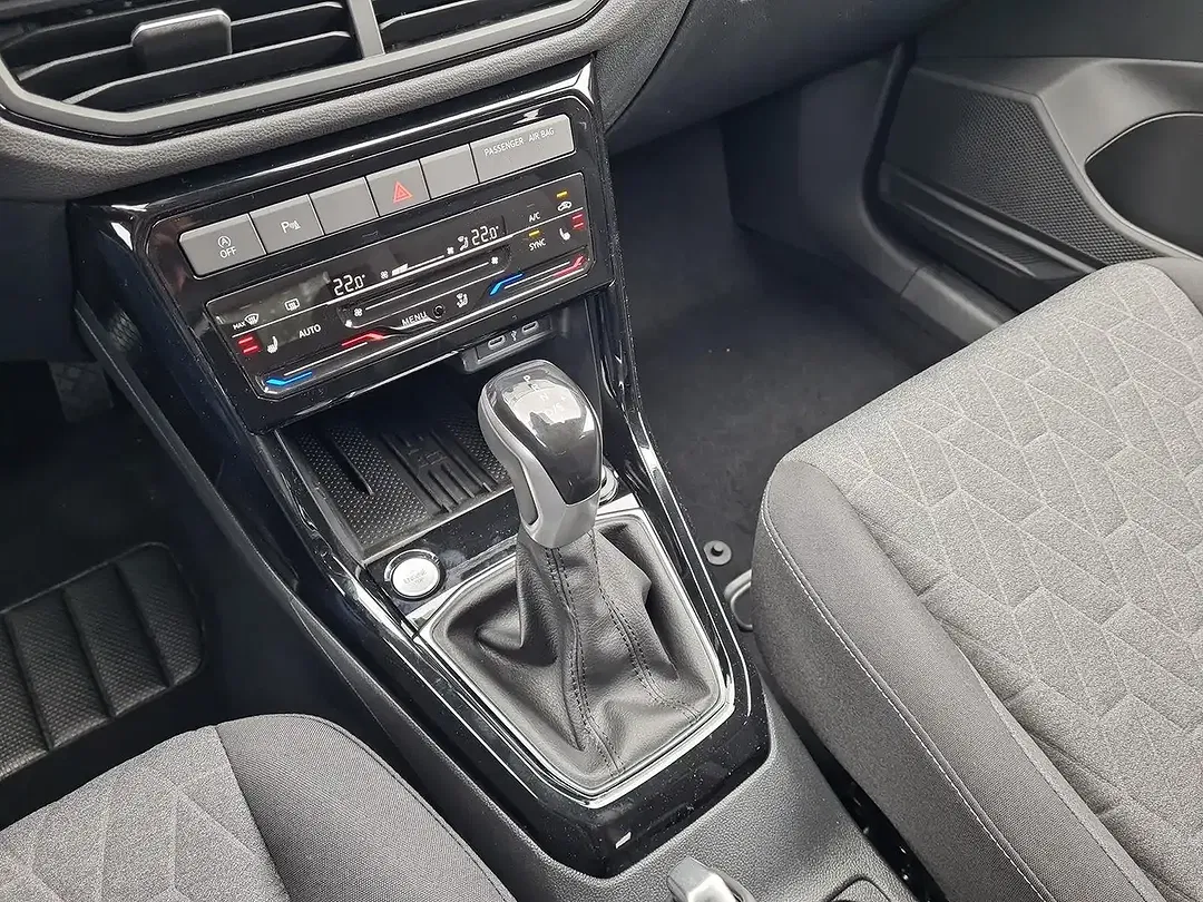 Volkswagen T-Cross - Thumbnail 27