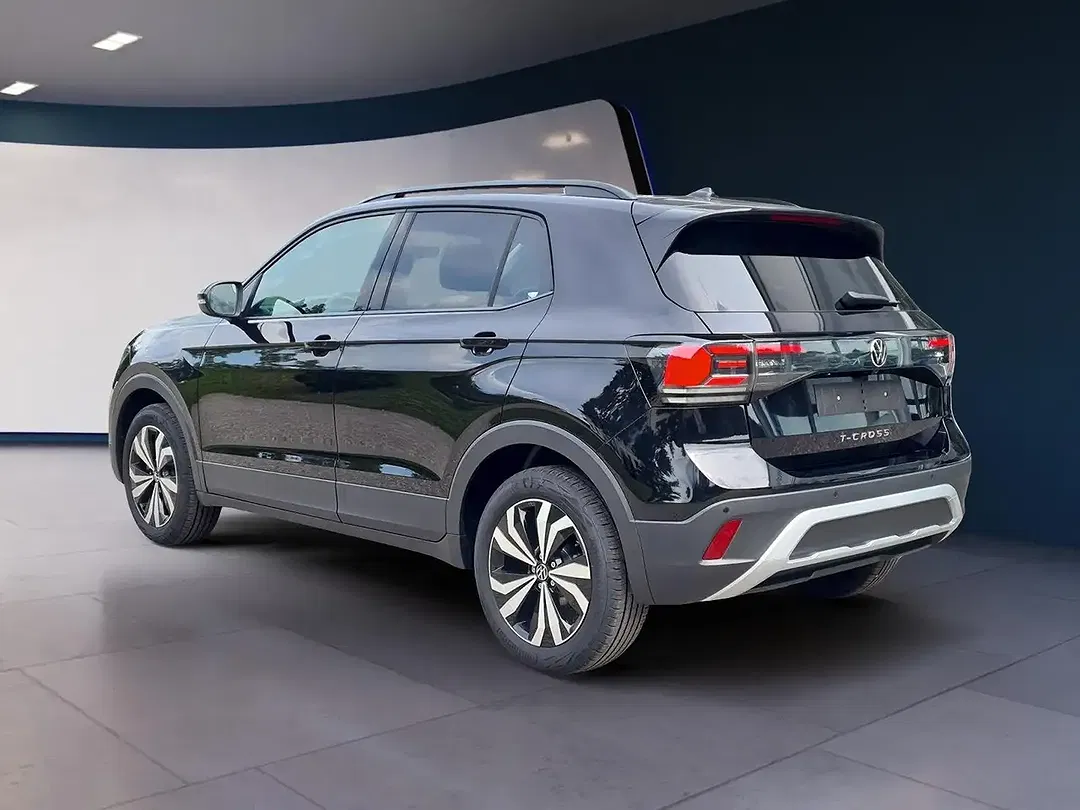 Volkswagen T-Cross - Thumbnail 4
