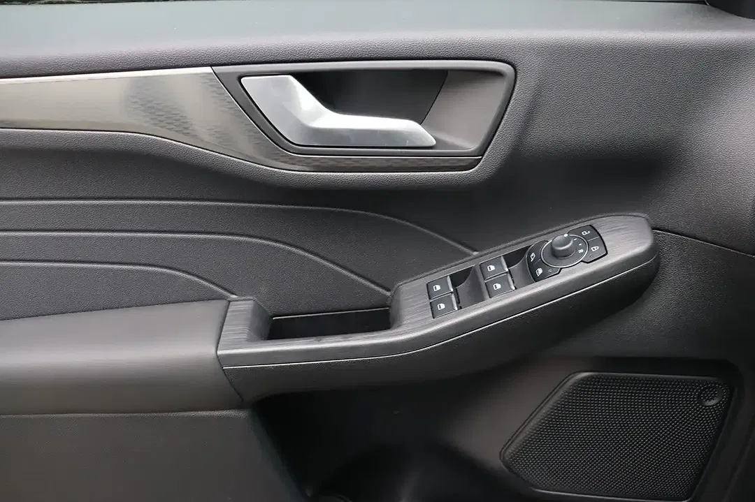 Ford Kuga - Thumbnail 15